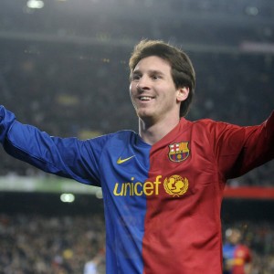 开云电竞服务-赛场“坑”场：奇怪的障碍带来新考验，赛场比赛