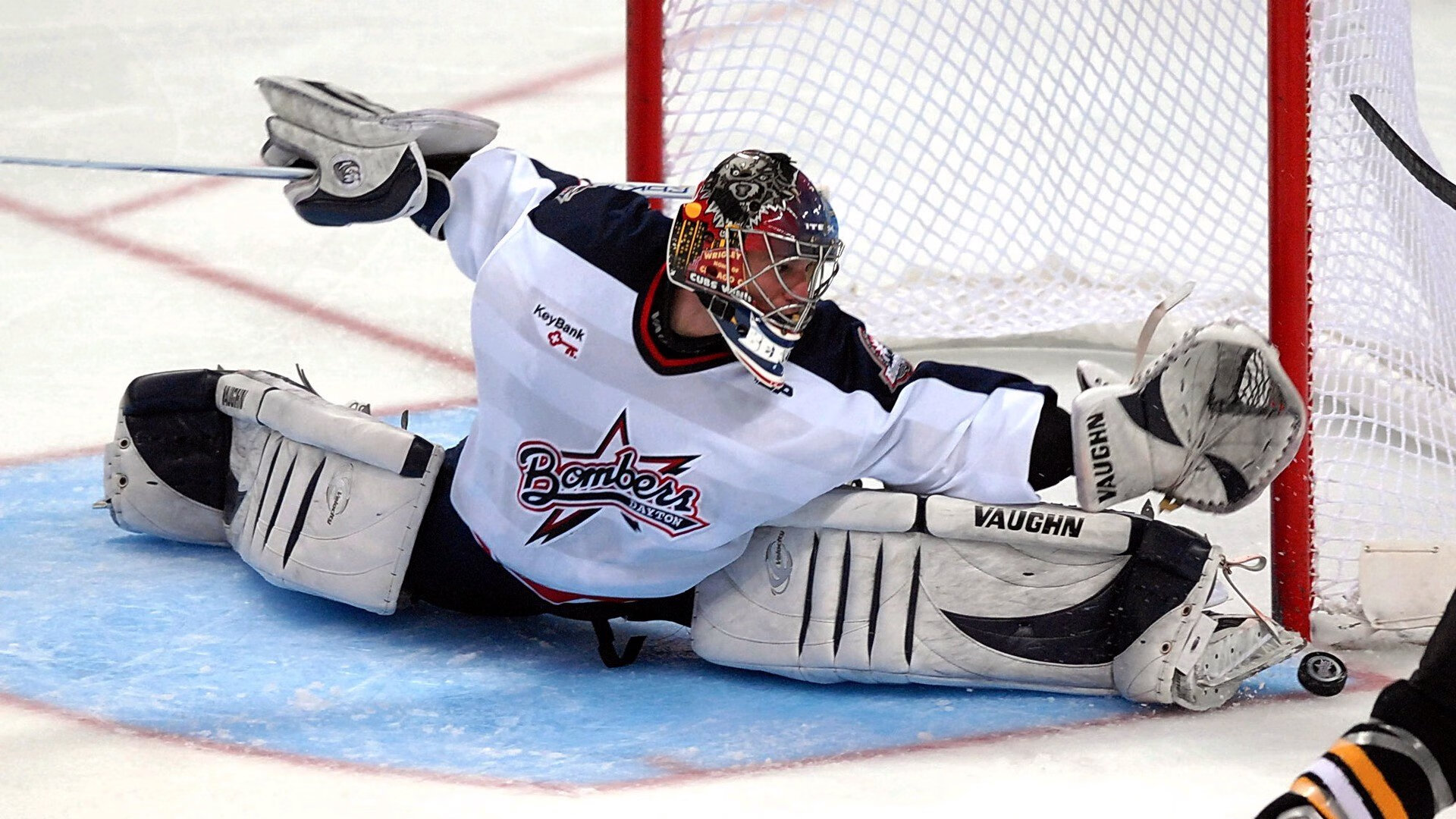 快船新援加盟，为季后赛带来新变数，快船重磅引援